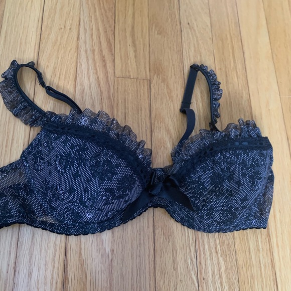 Intimate wear - Picture 8 of 10